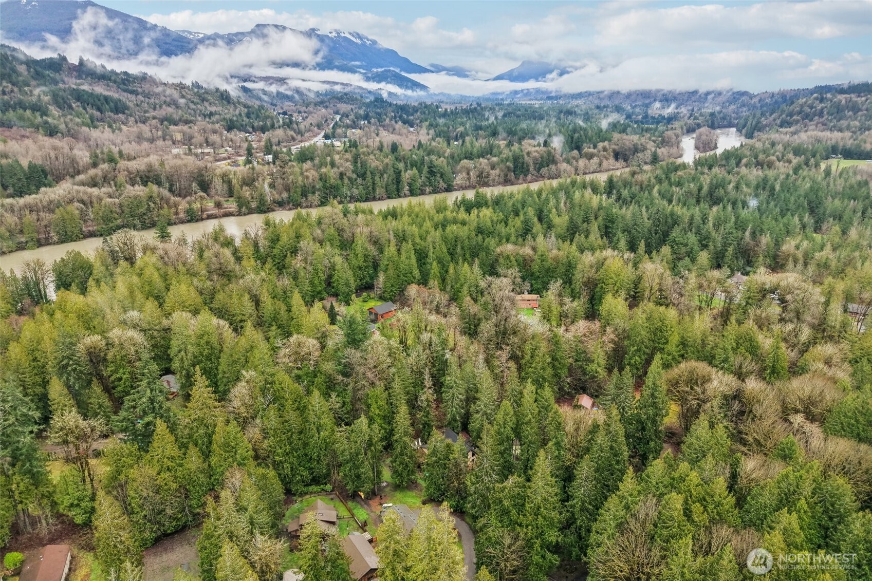 7339 Hideaway Ln , Concrete, WA 98237