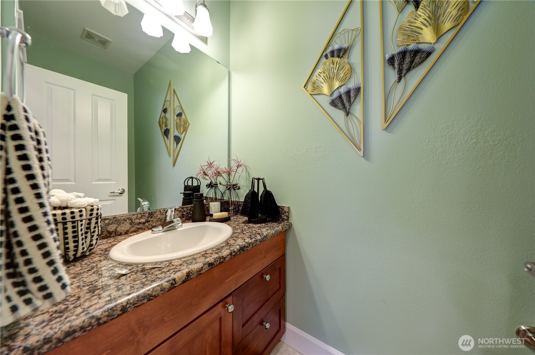 11023 SE 240 Street #C2, Kent, WA 98031