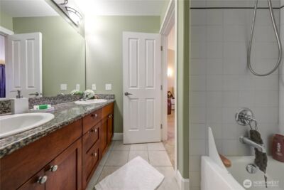 11023 SE 240 Street #C2, Kent, WA 98031 - Photo 10