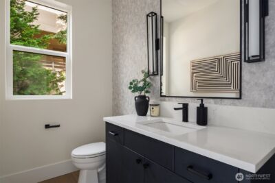 134 8th Ct , Kirkland, WA 98033 - Photo 15