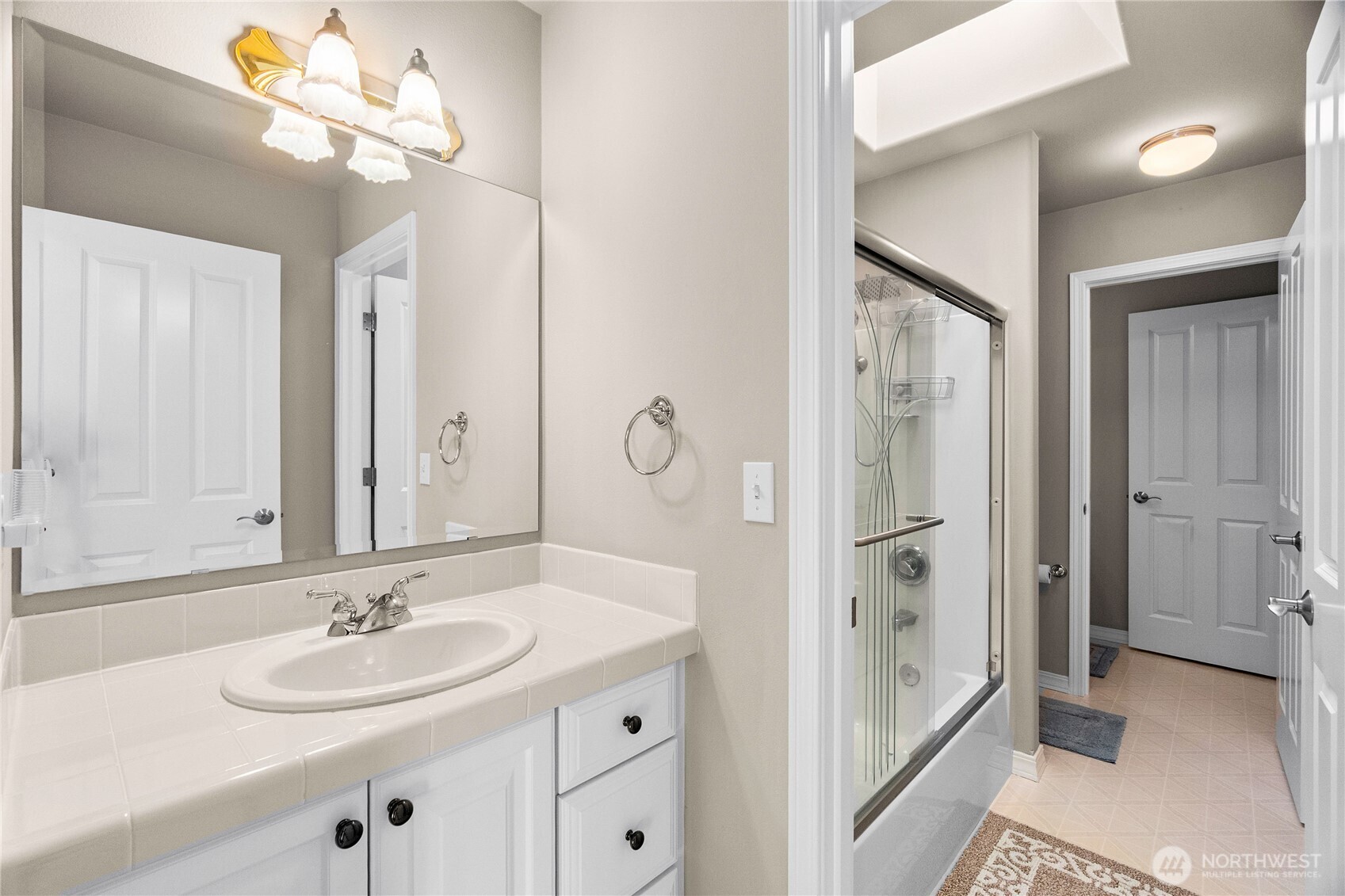 3804 Kinsale Lane SE, Olympia, WA 98501