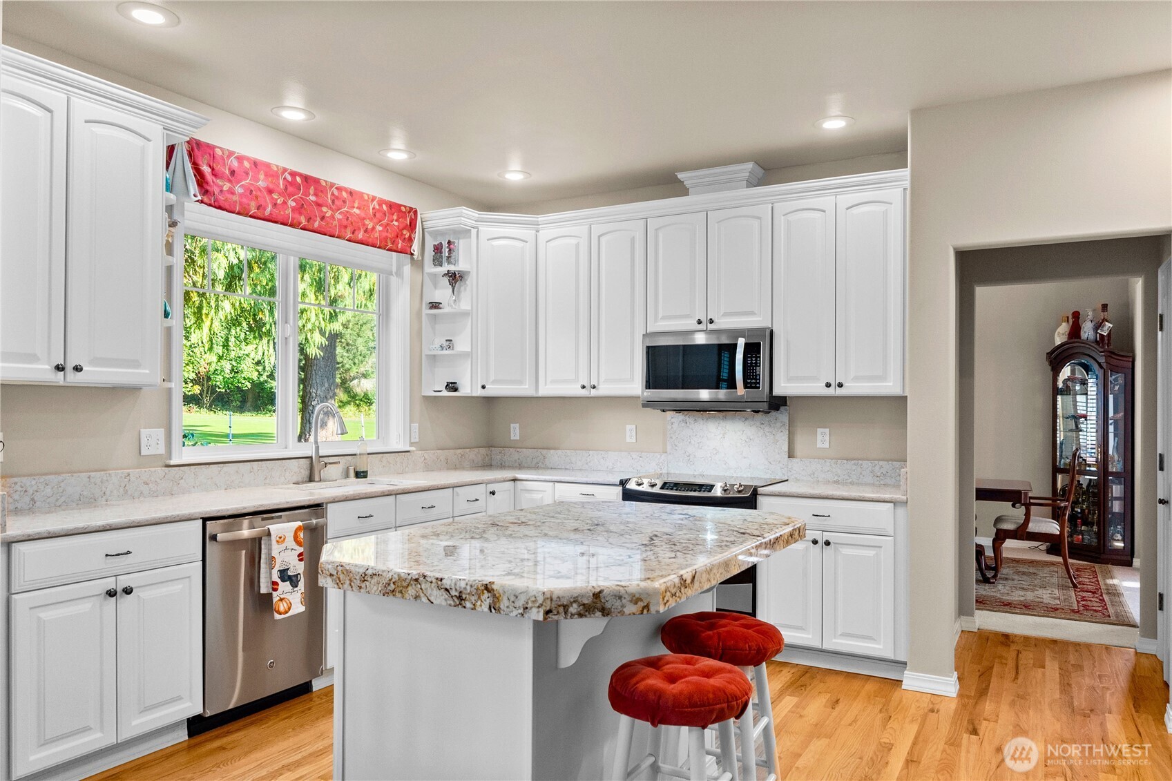 3804 Kinsale Lane SE, Olympia, WA 98501