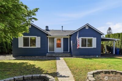 317 9th Avenue , Kirkland, WA 98033