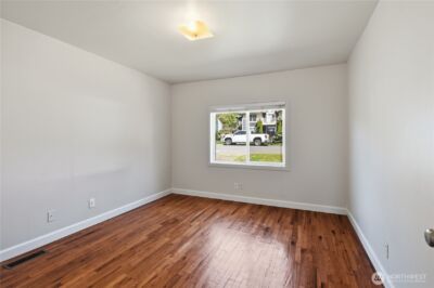 317 9th Avenue , Kirkland, WA 98033 - Photo 15