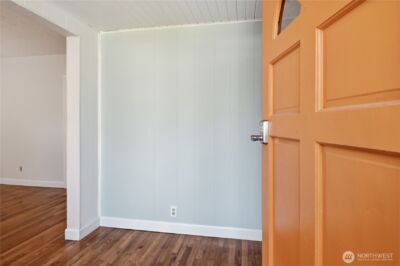 317 9th Avenue , Kirkland, WA 98033 - Photo 2
