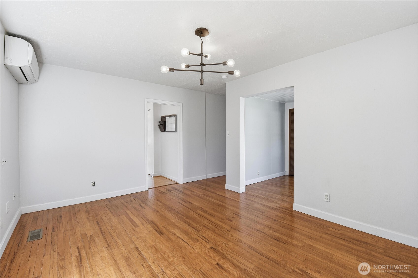 317 9th Avenue , Kirkland, WA 98033