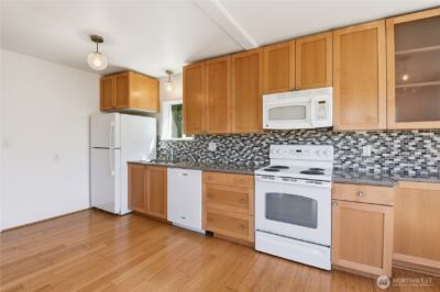 317 9th Avenue , Kirkland, WA 98033 - Photo 7
