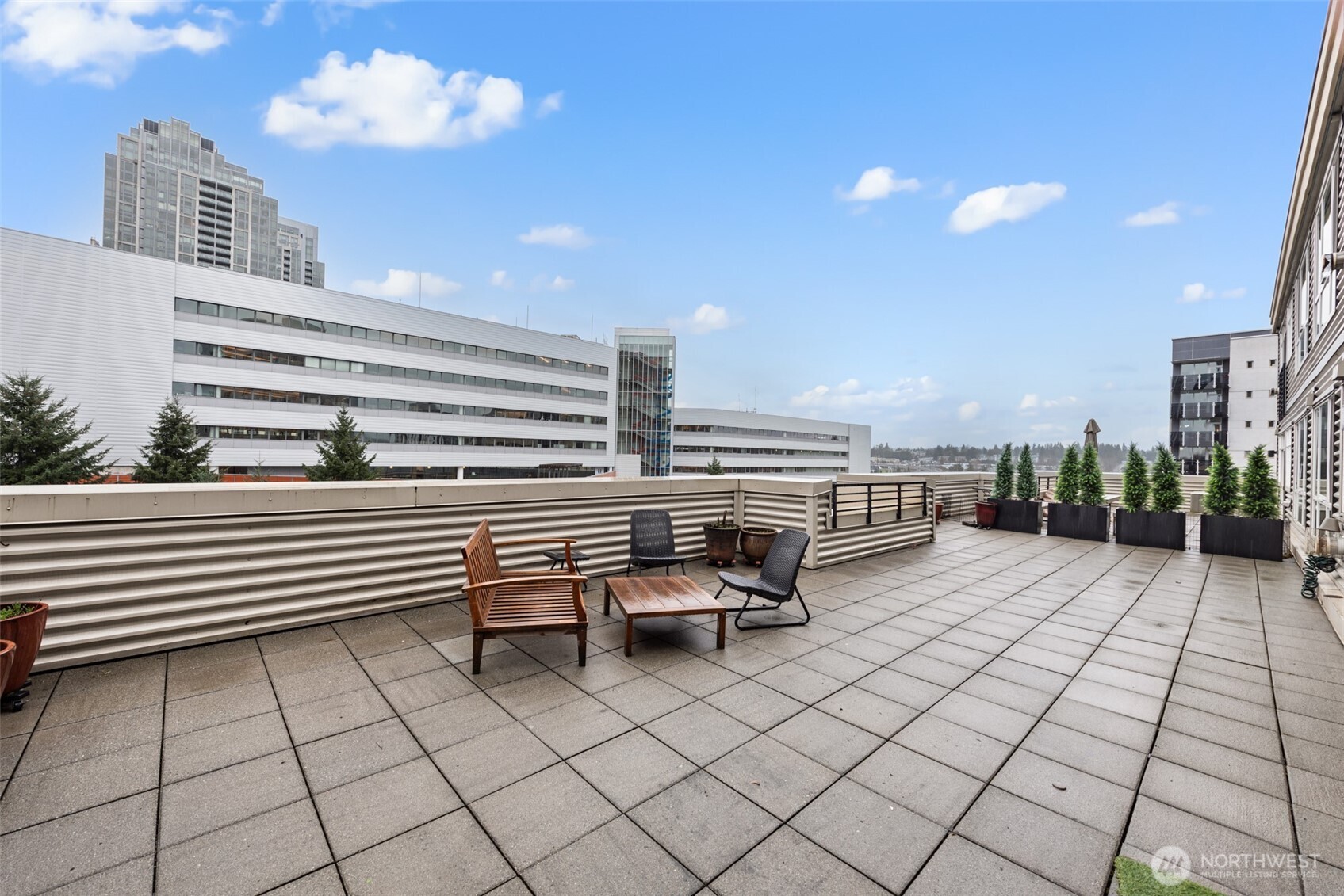 300 110th Avenue NE #515, Bellevue, WA 98004