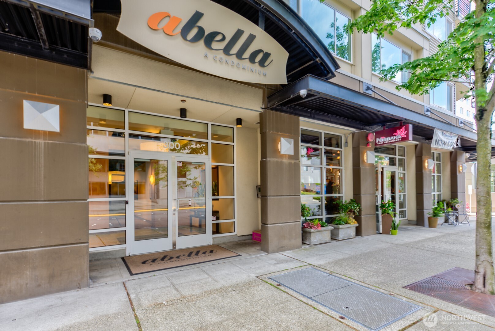 300 110th Avenue NE #515, Bellevue, WA 98004