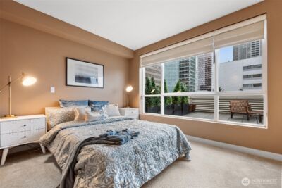 300 110th Avenue NE #515, Bellevue, WA 98004 - Photo 2