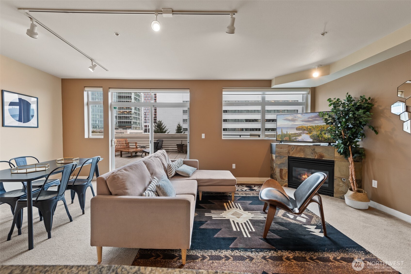 300 110th Avenue NE #515, Bellevue, WA 98004