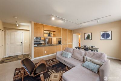 300 110th Avenue NE #515, Bellevue, WA 98004 - Photo 6