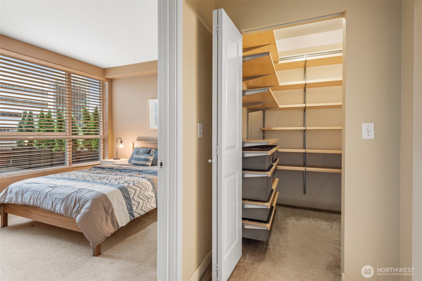 300 110th Avenue NE #515, Bellevue, WA 98004