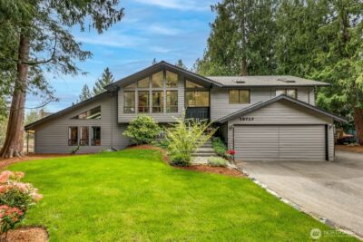 13717 46th Avenue W, Edmonds, WA 98026 - Photo 2