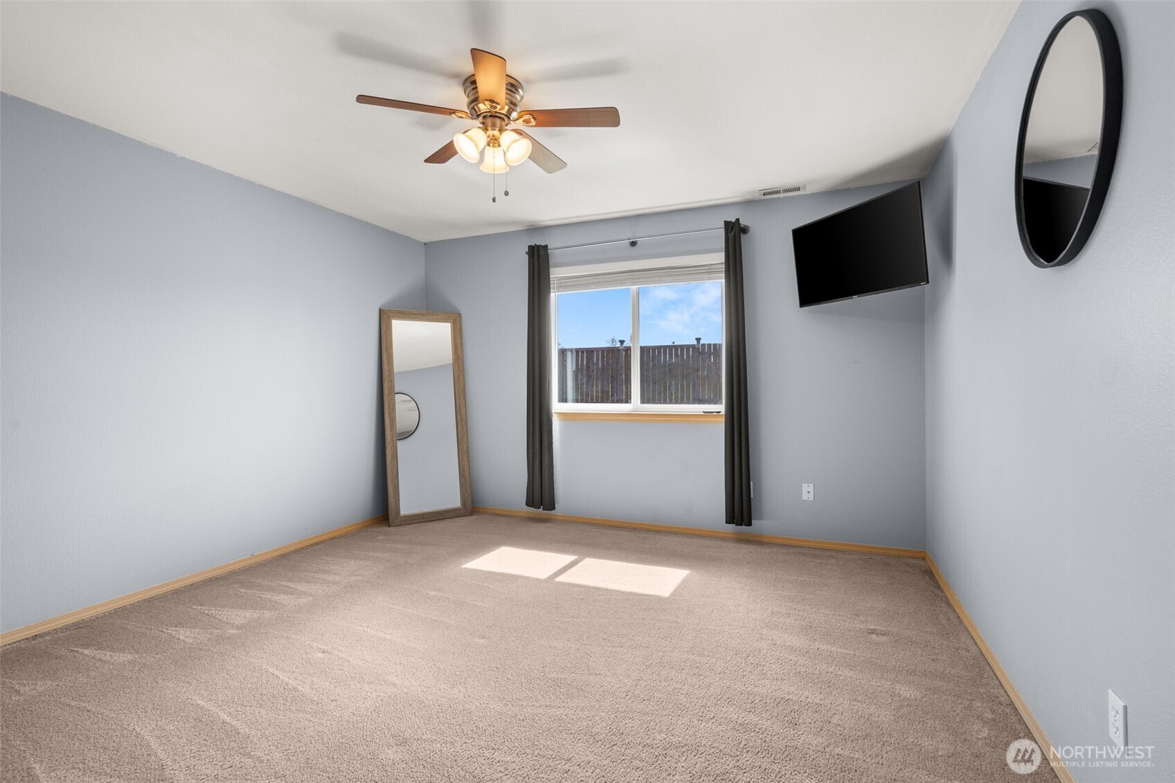 16634 Rainier View Drive SE, Yelm, WA 98597