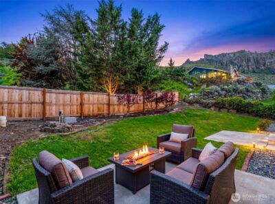 1111 Splett Street , Wenatchee, WA 98801 - Photo 2