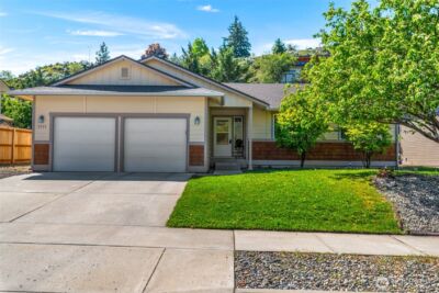 1111 Splett Street , Wenatchee, WA 98801 - Photo 4
