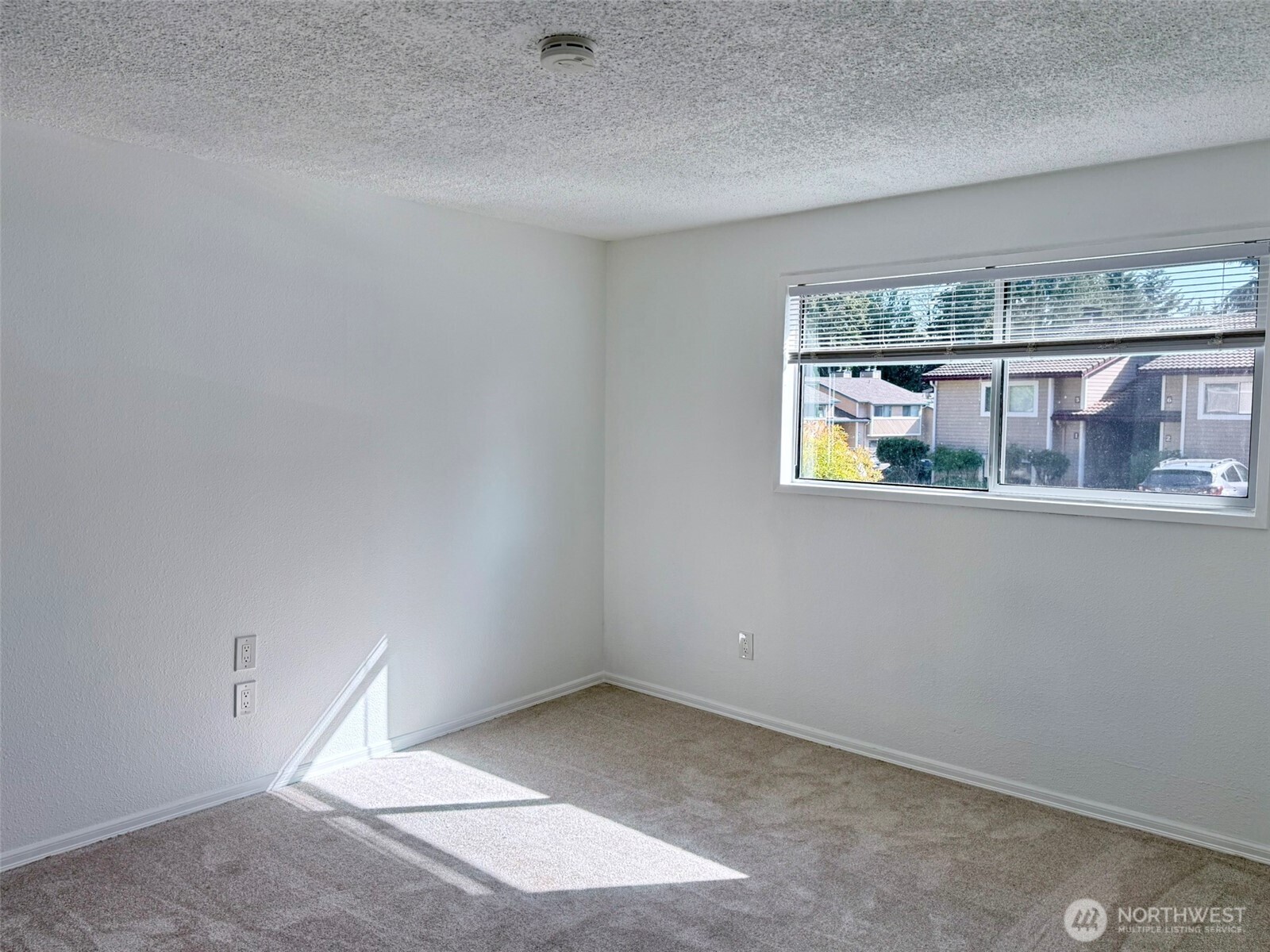 17527 149th Avenue SE #B2, Renton, WA 98058