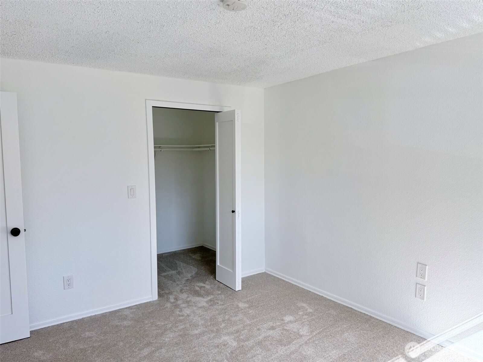 17527 149th Avenue SE #B2, Renton, WA 98058