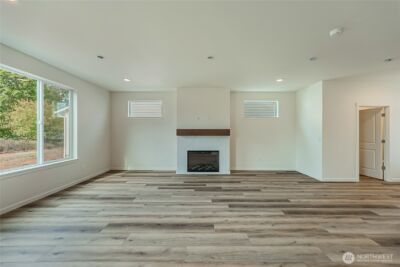960 RW Fletcher Street , Winlock, WA 98596 - Photo 15