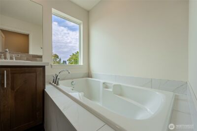 960 RW Fletcher Street , Winlock, WA 98596 - Photo 22