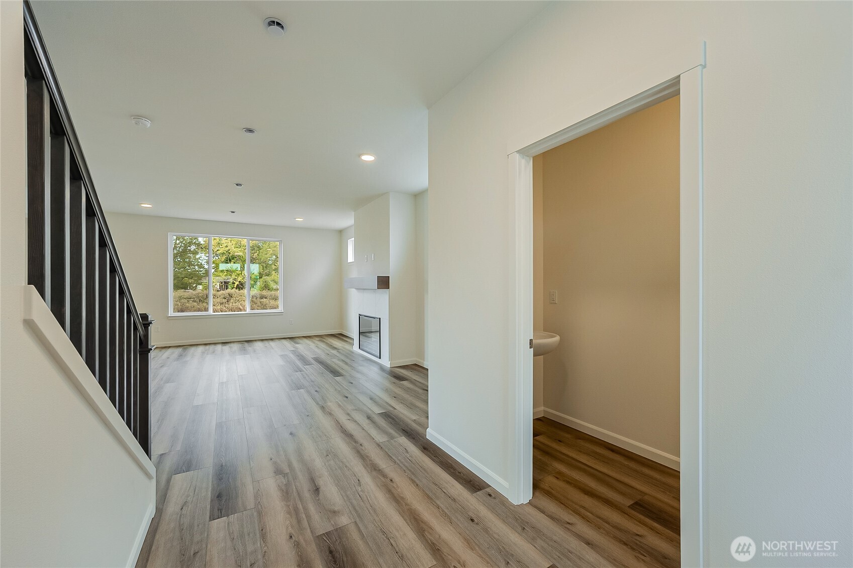 960 RW Fletcher Street , Winlock, WA 98596