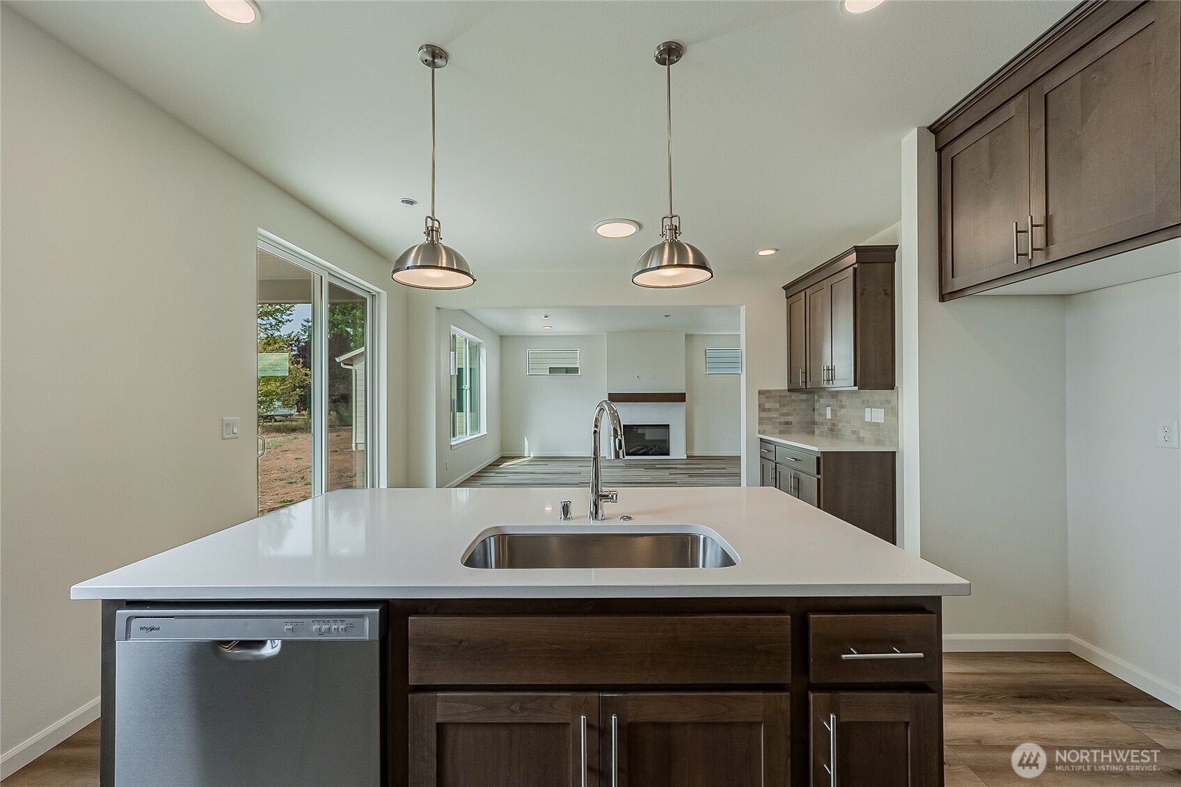 960 RW Fletcher Street , Winlock, WA 98596
