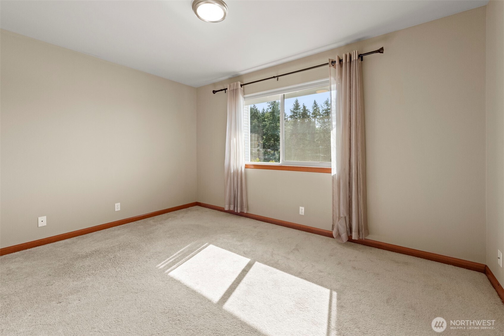 1443 NE 166th Court #3, Shoreline, WA 98155