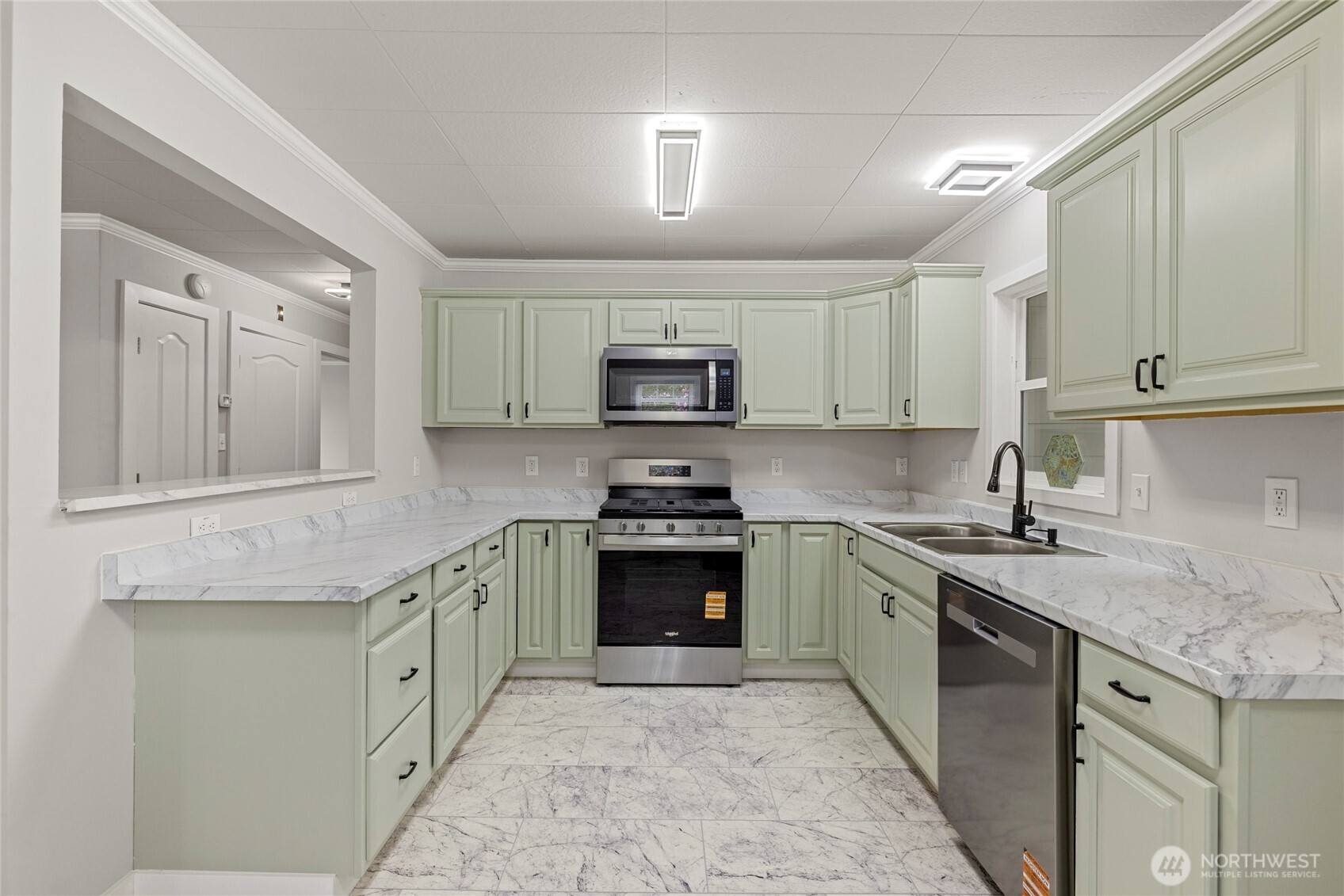 1229 Harrison Street , Mount Vernon, WA 98273