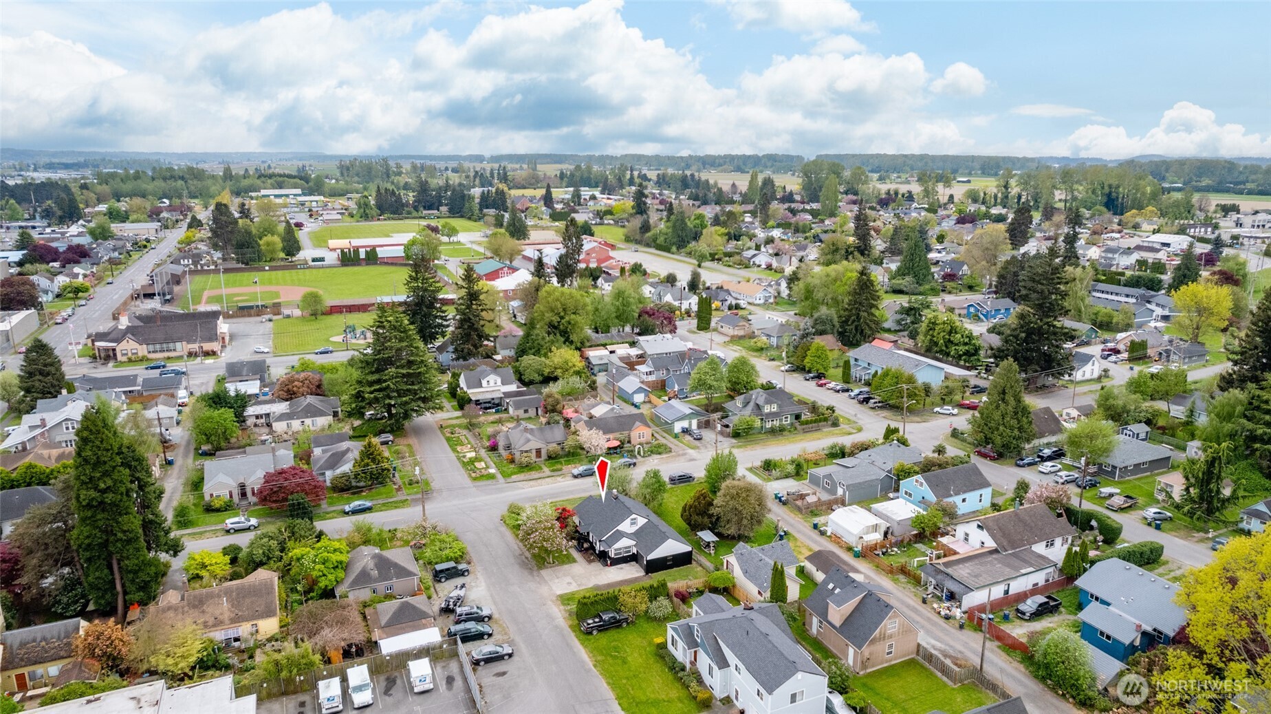 1229 Harrison Street , Mount Vernon, WA 98273
