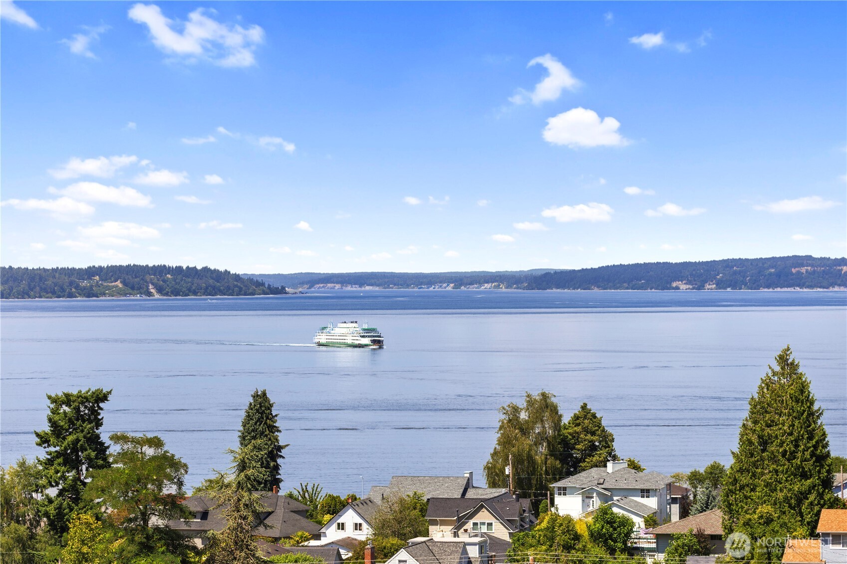 645 Cornelia Avenue , Mukilteo, WA 98275