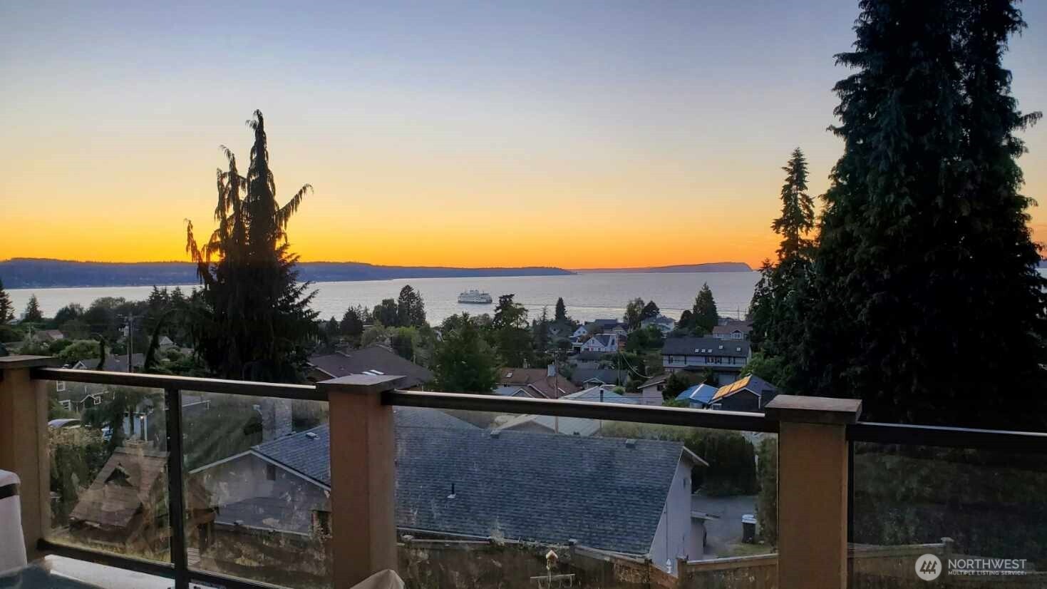 645 Cornelia Avenue , Mukilteo, WA 98275