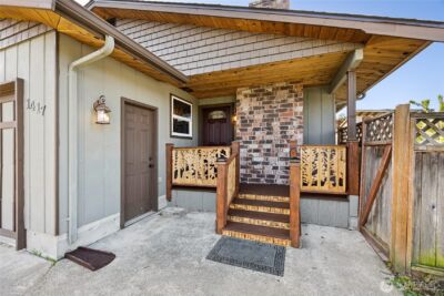 1417 S 257th Place , Des Moines, WA 98198 - Photo 2
