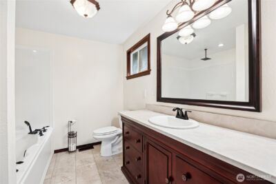 1417 S 257th Place , Des Moines, WA 98198 - Photo 5
