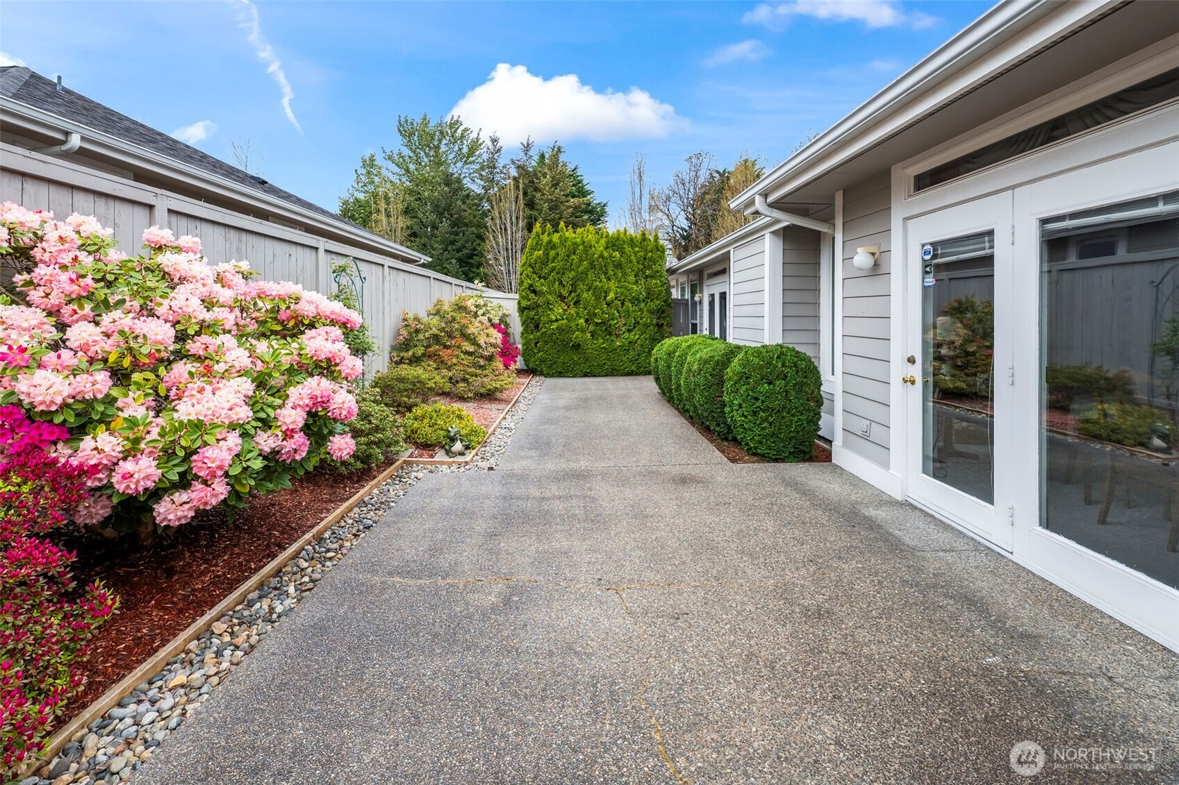1102 Garden Circle , Tacoma, WA 98466
