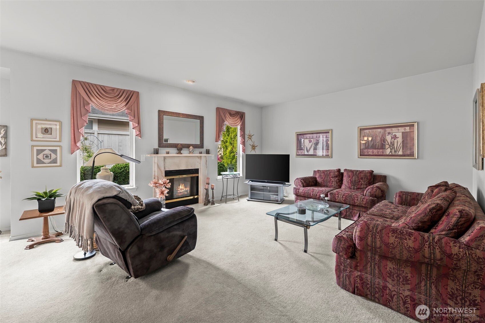 1102 Garden Circle , Tacoma, WA 98466