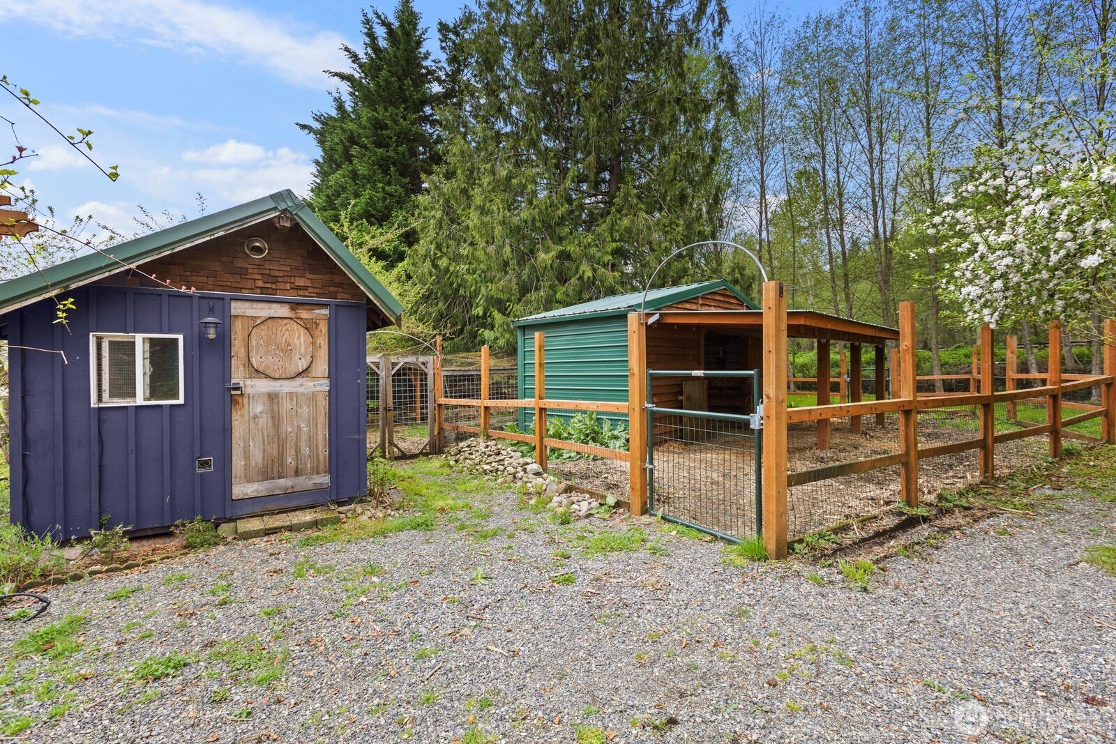 36631 SE Fall City Snoqualmie Road , Fall City, WA 98024