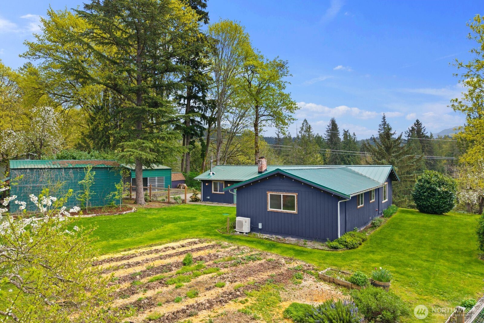 36631 SE Fall City Snoqualmie Road , Fall City, WA 98024