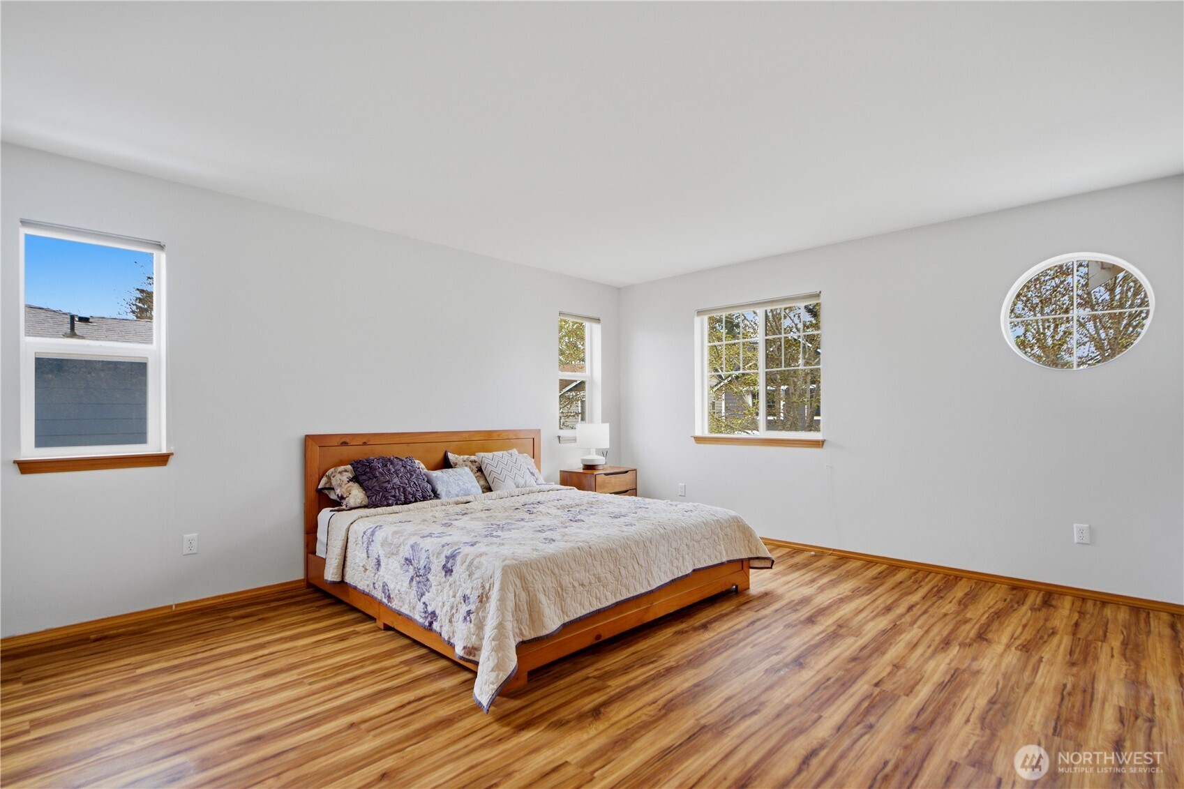 24713 233rd Place SE, Maple Valley, WA 98038