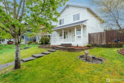 17910 Panorama Boulevard E, Bonney Lake, WA 98391 - Photo 3