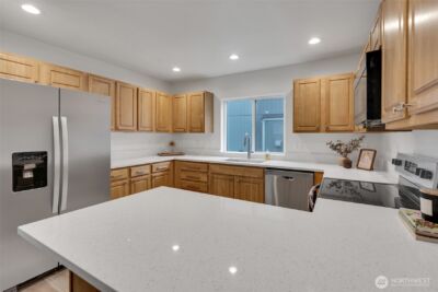 17910 Panorama Boulevard E, Bonney Lake, WA 98391 - Photo 10