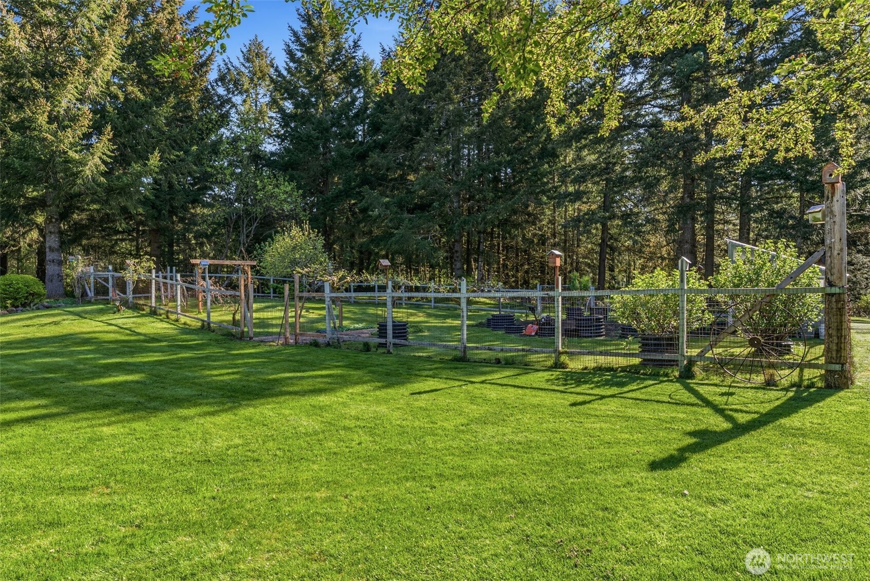 1269 King Road , Winlock, WA 98596