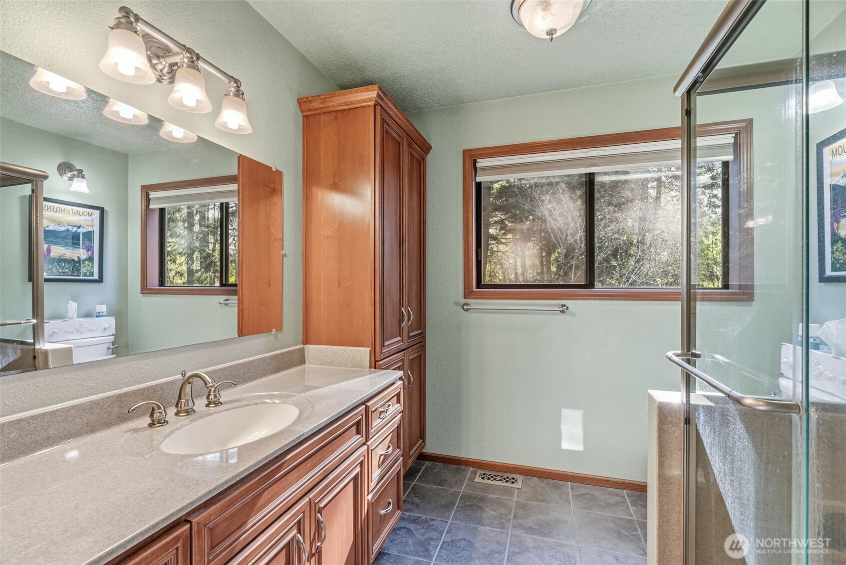 1269 King Road , Winlock, WA 98596