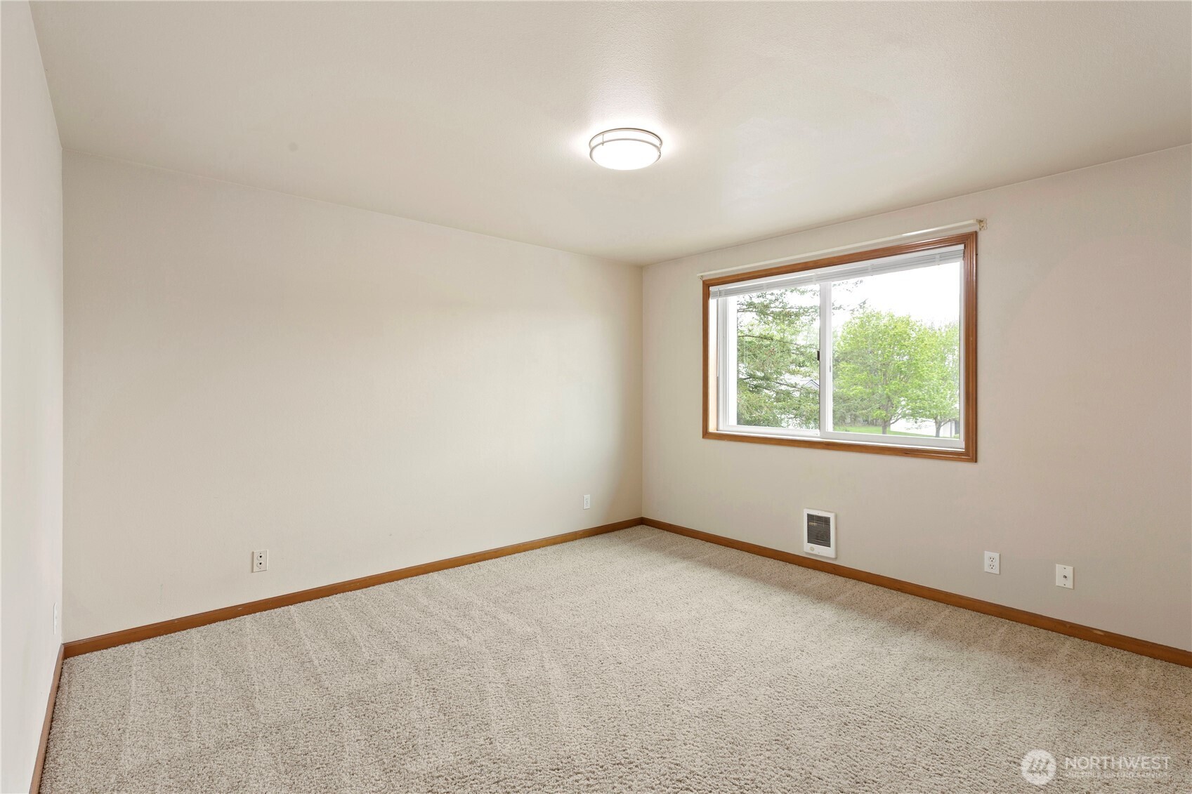 4243 Wintergreen Cir #134, Bellingham, WA 98226