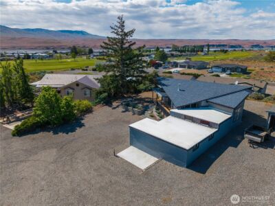 412 Apple Place SW, Mattawa, WA 99349 - Photo 2