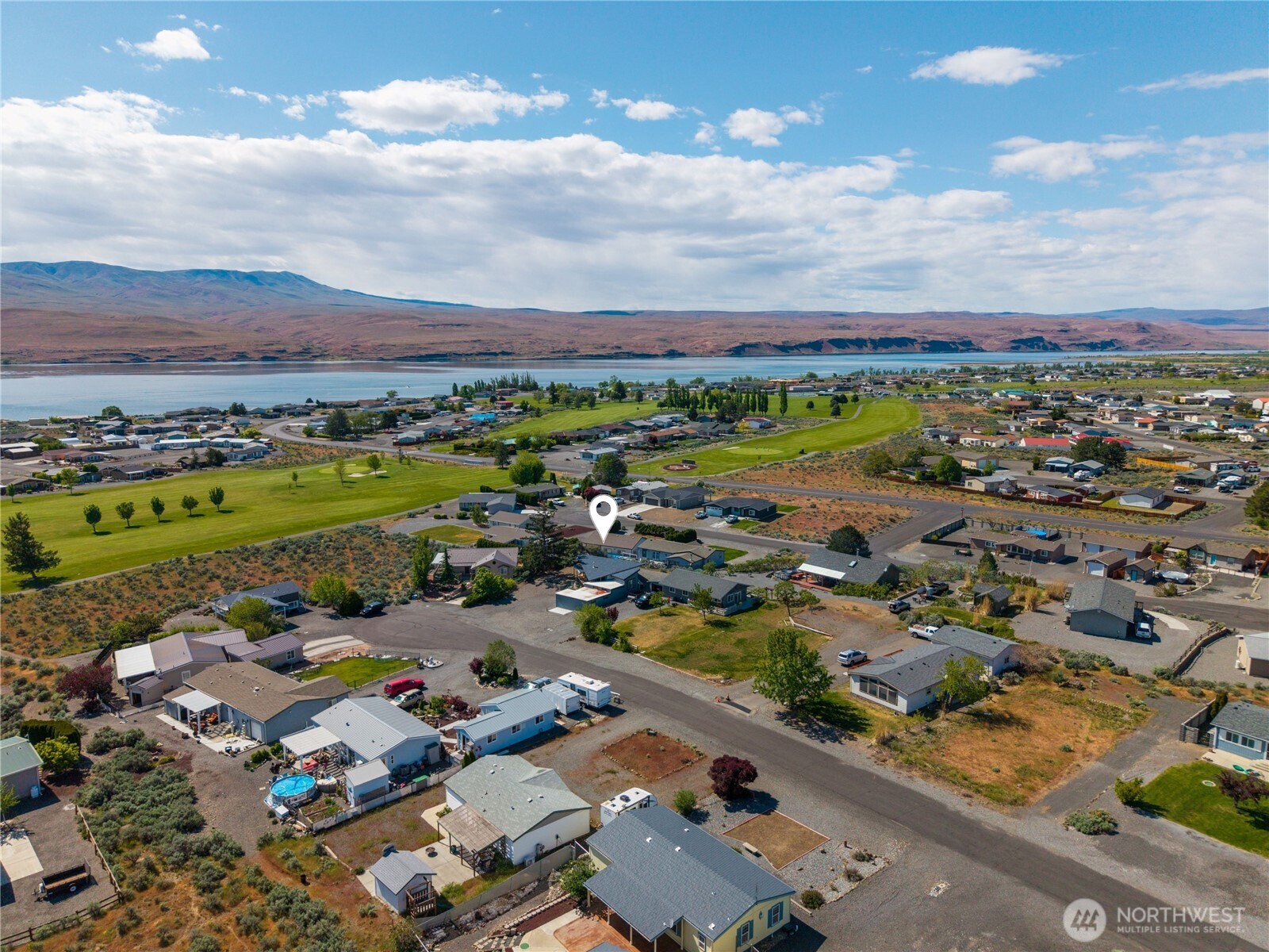 412 Apple Place SW, Mattawa, WA 99349