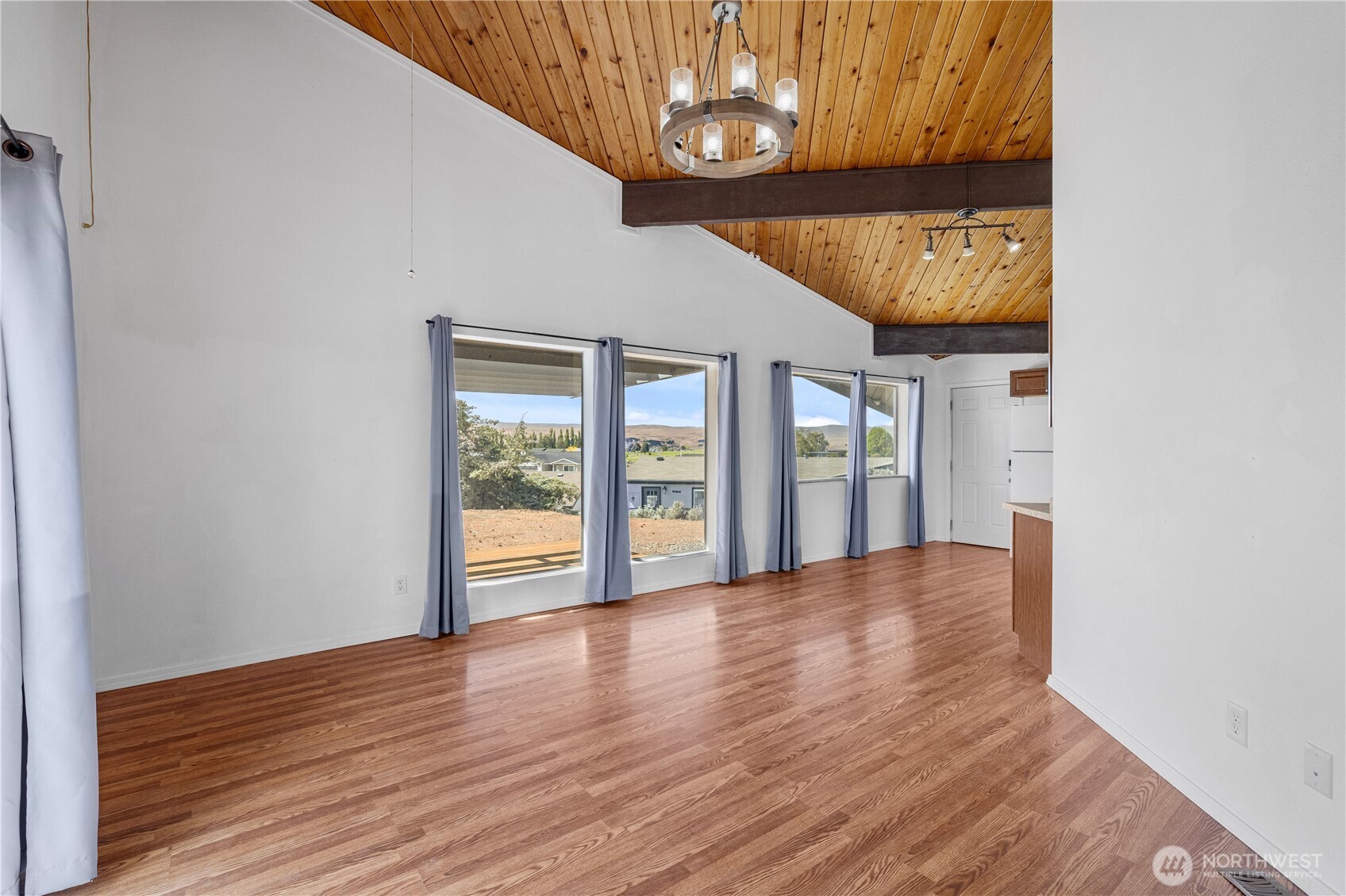 412 Apple Place SW, Mattawa, WA 99349