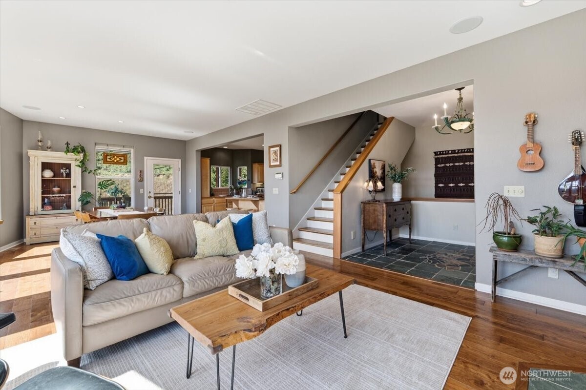 2612 Halvorson Canyon Road , Wenatchee, WA 98801