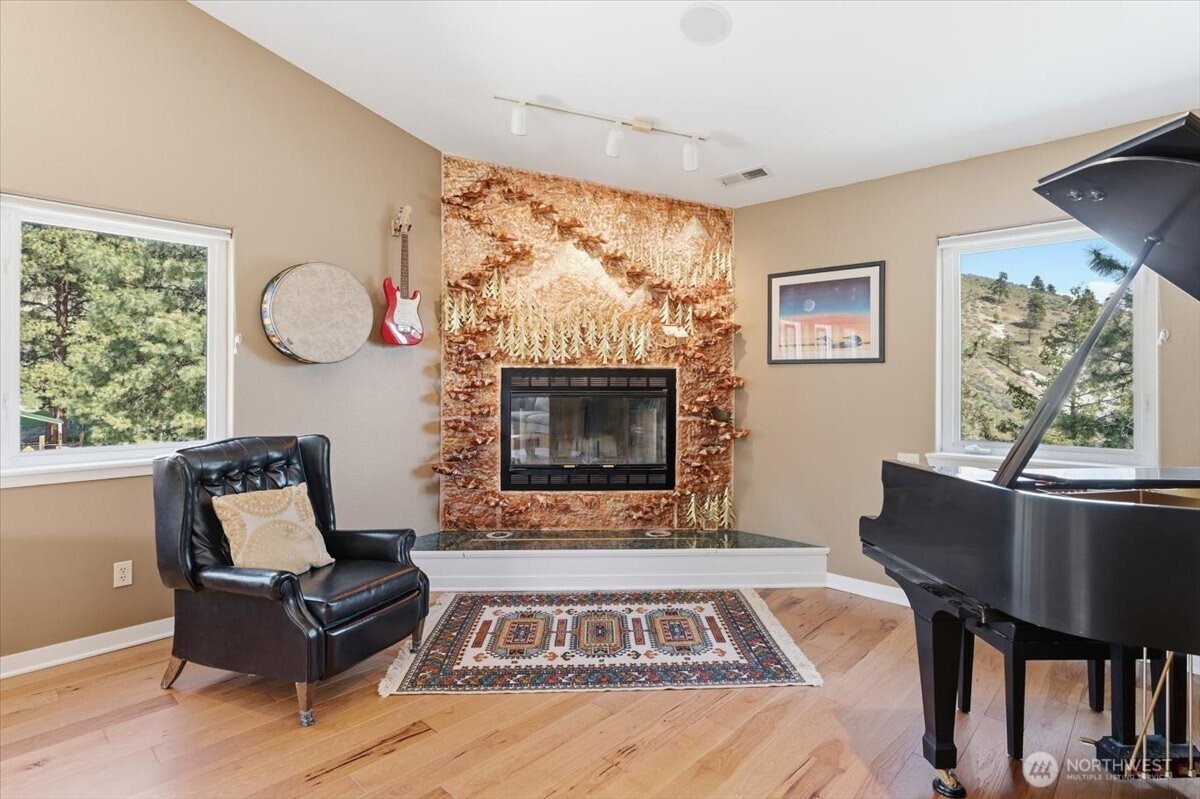 2612 Halvorson Canyon Road , Wenatchee, WA 98801