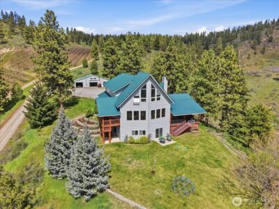 2612 Halvorson Canyon Road , Wenatchee, WA 98801 - Photo 2